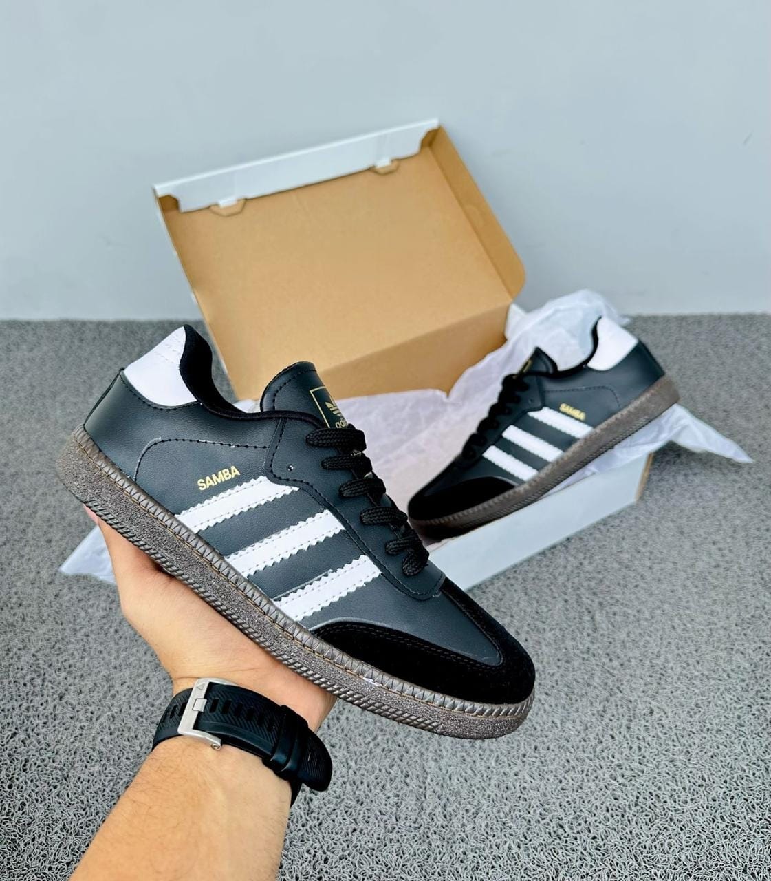 ZAPATILLA ADIDAS SAMBA + CAJA