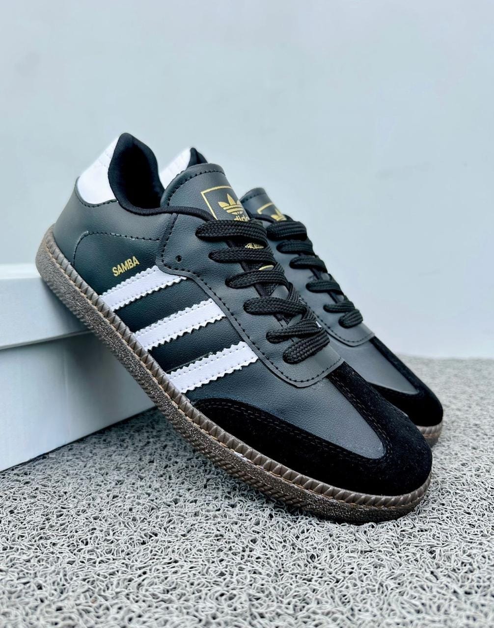 ZAPATILLA ADIDAS SAMBA + CAJA